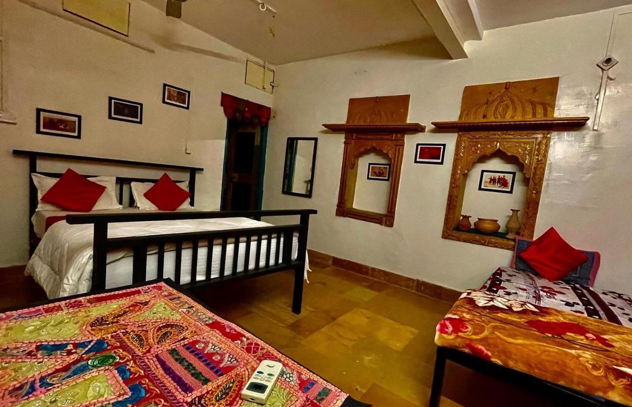 ג'איסלמר Hotel Dilbar Safari מראה חיצוני תמונה