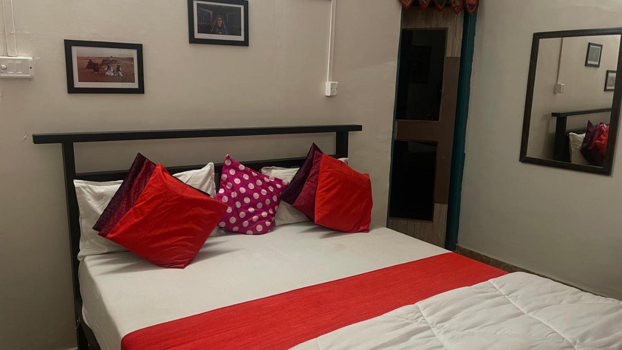 ג'איסלמר Hotel Dilbar Safari מראה חיצוני תמונה